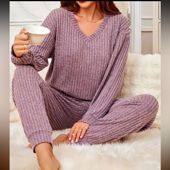 Other - Long sleeve ribbed lounge set